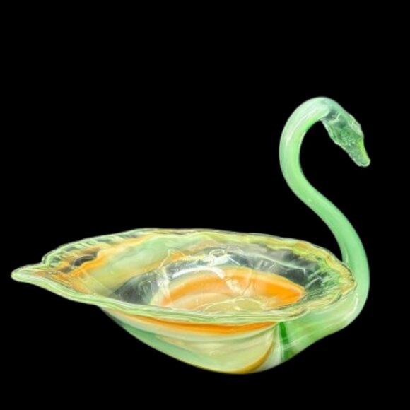 Vintage 1960's Hand-Blown Art Glass Large Swan Green Candy Trinket Dish 12.5" - Picture 6 of 8